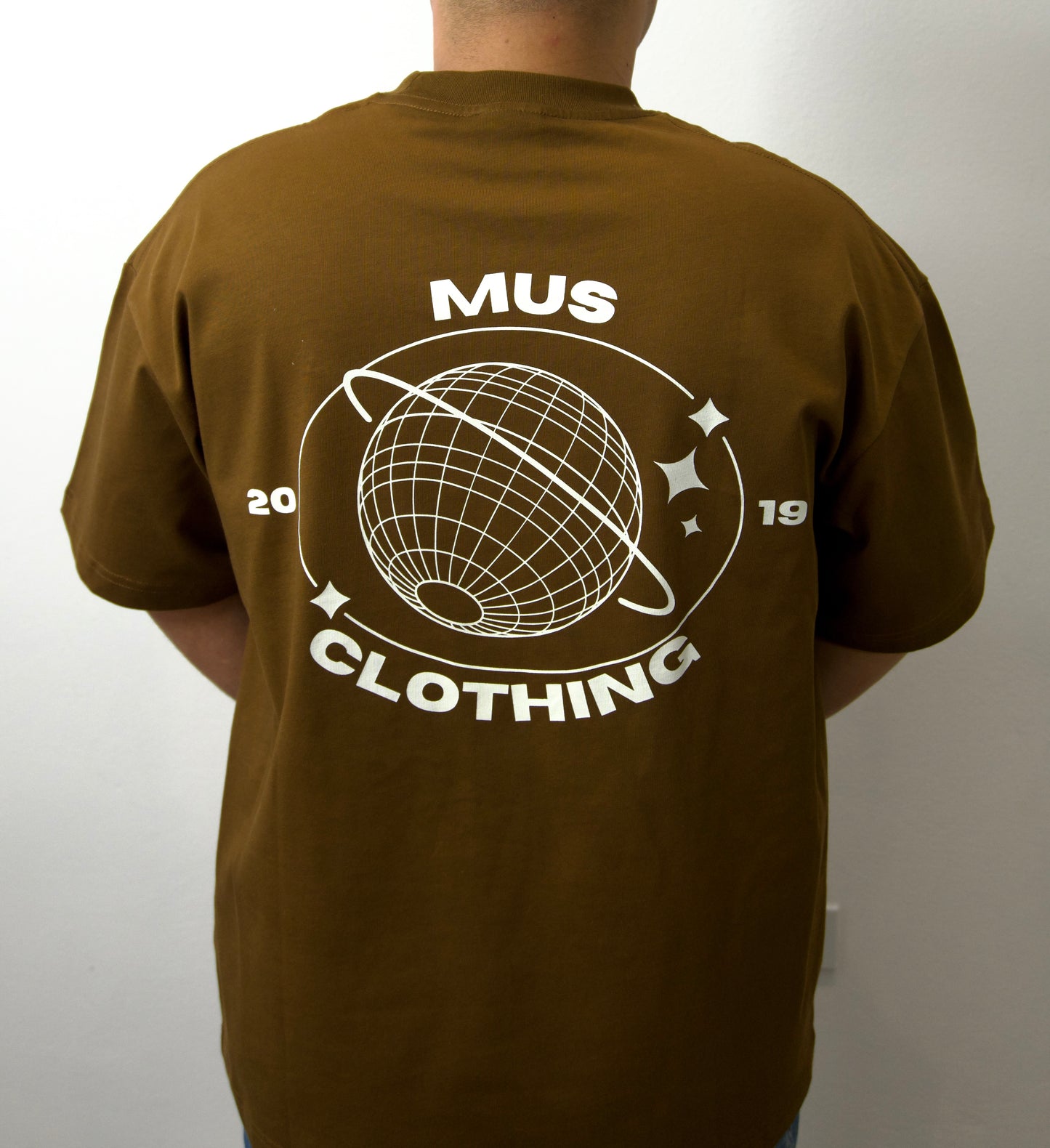 Planet - MUS - Brown